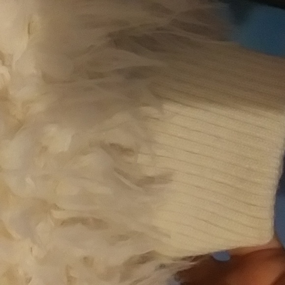 Wild Fable furry jacket - Picture 3 of 11